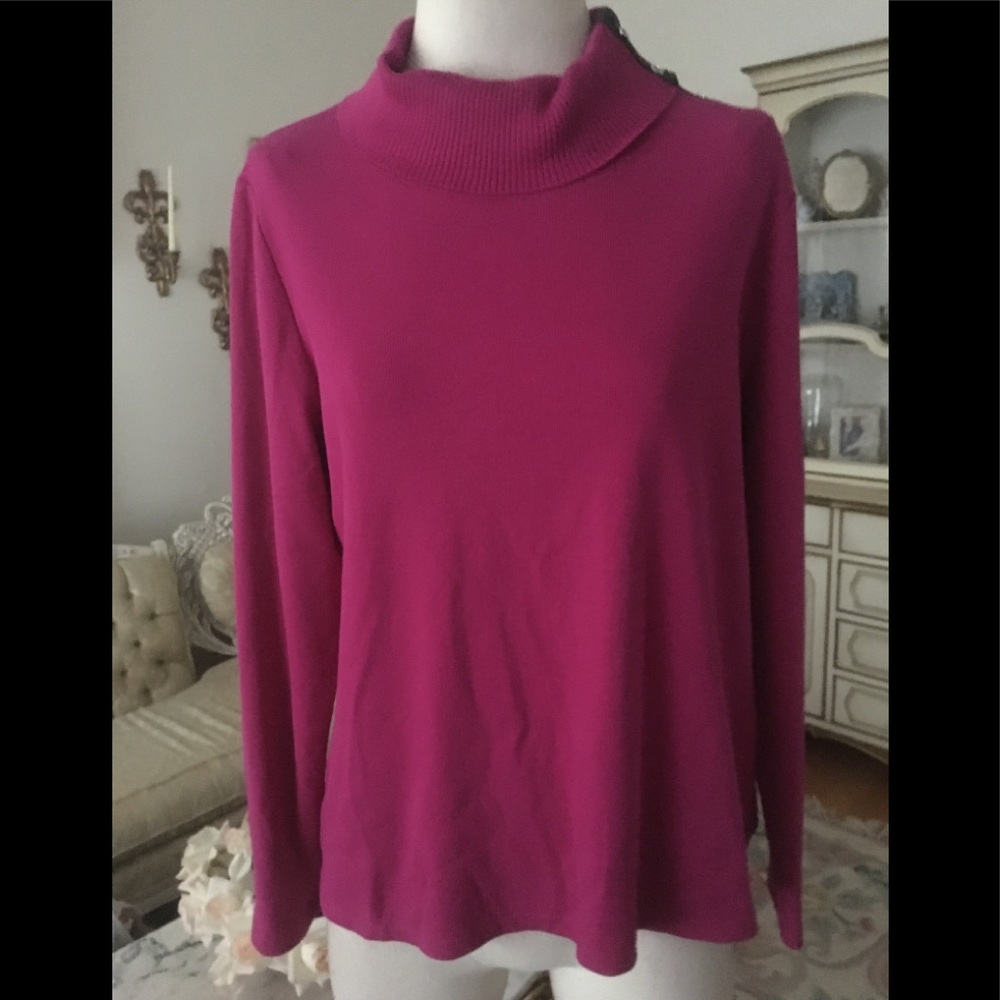 Rafaella NWT Magenta color turtleneck size PL. B:787. 7/18/26